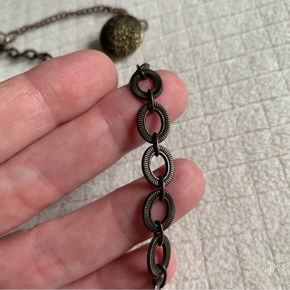 Artisan red butterfly necklace - Picture 3 of 14